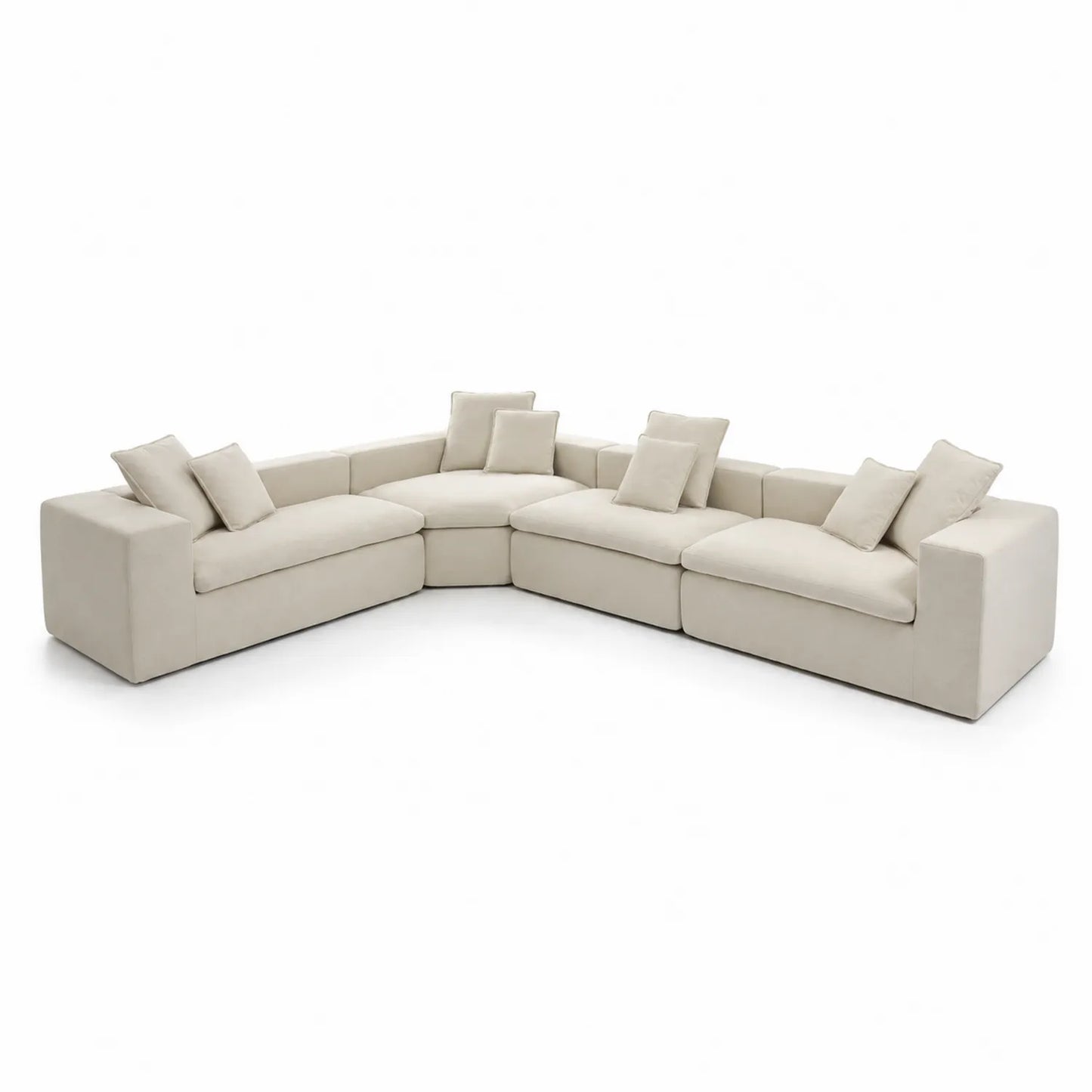 Sofá modular en L de tela beige con cojines